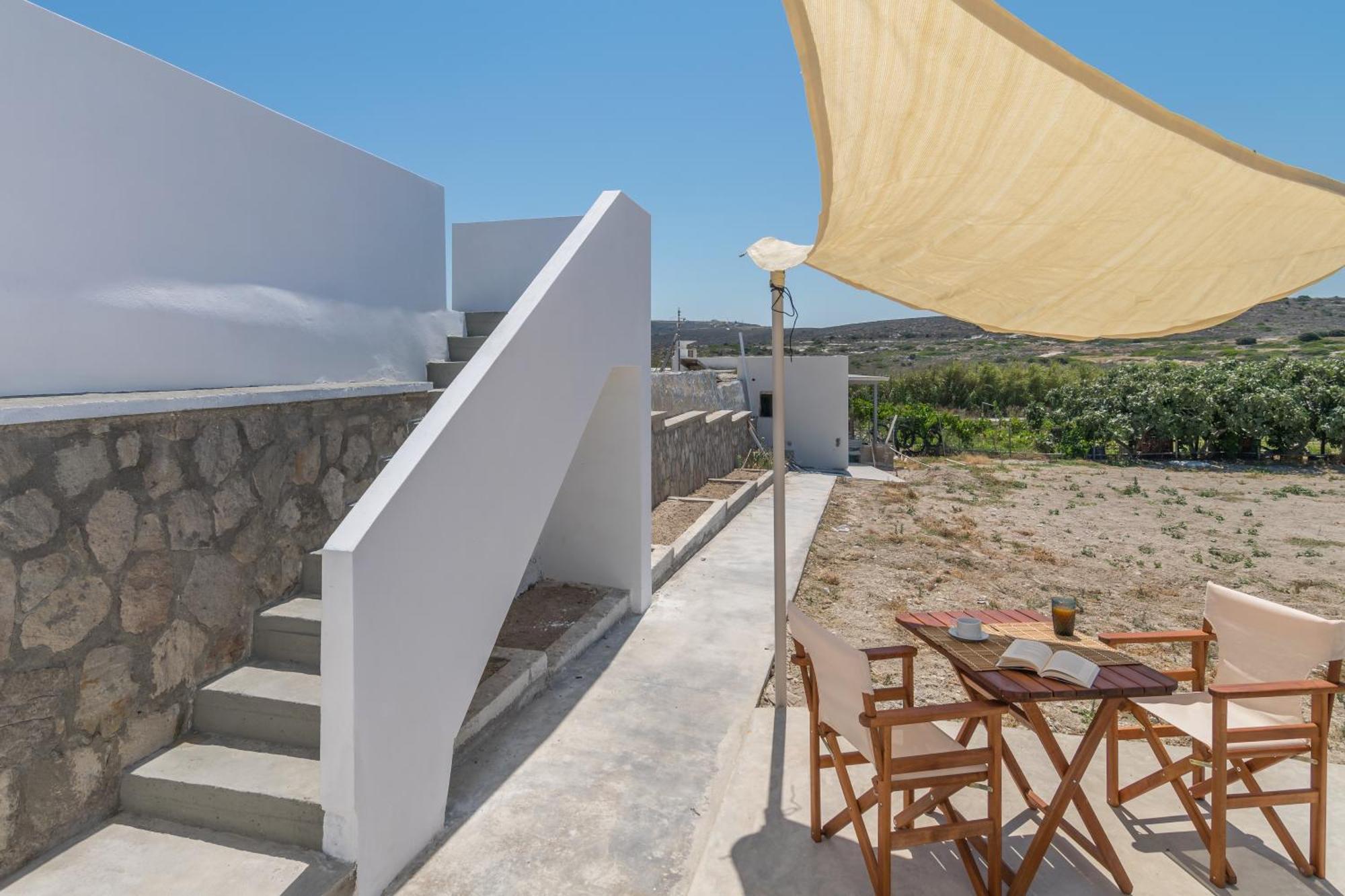 Amato Villa Mandrakia Exterior photo