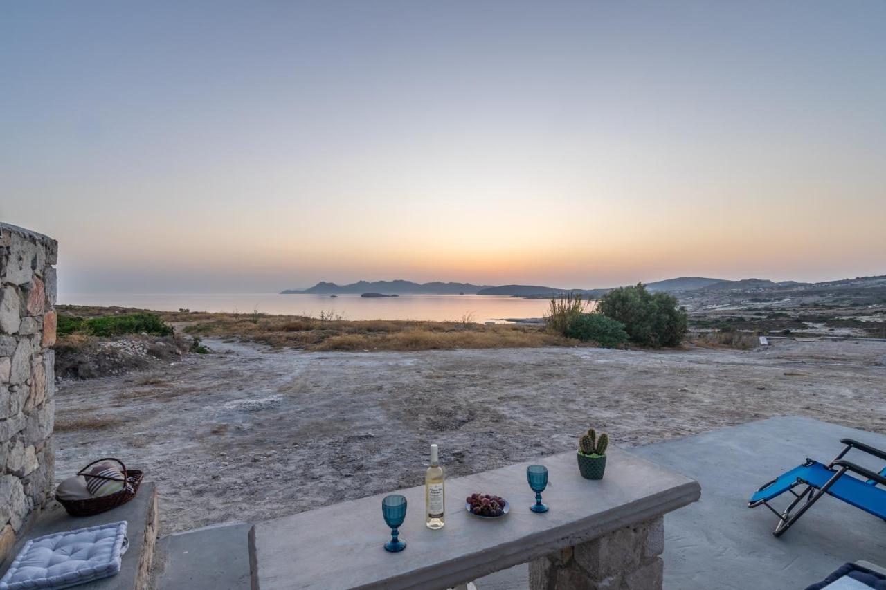 Amato Villa Mandrakia Exterior photo