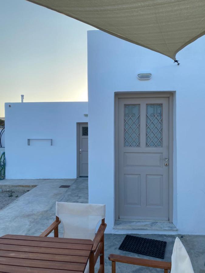 Amato Villa Mandrakia Exterior photo